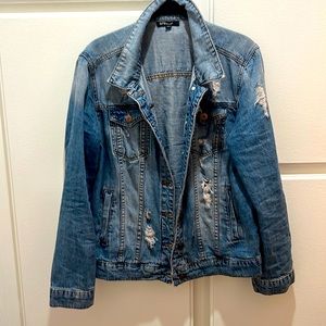 Distressed jean jacket - M